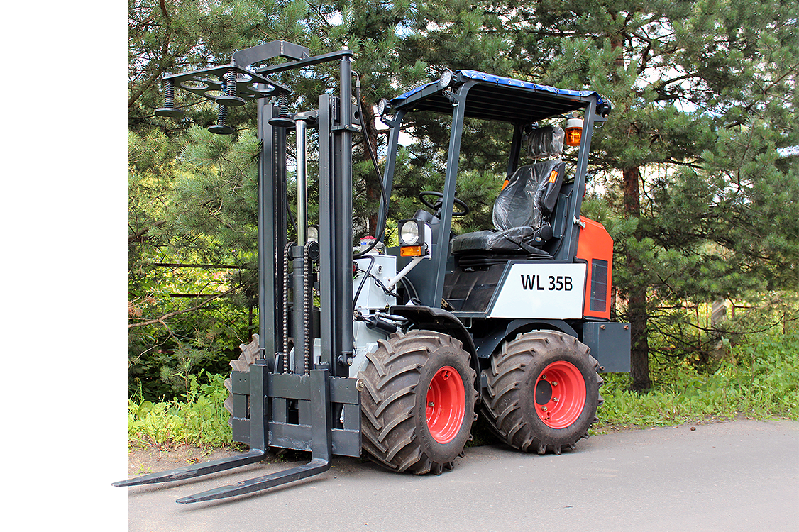 Погрузчик «Polar Badger» WL35B